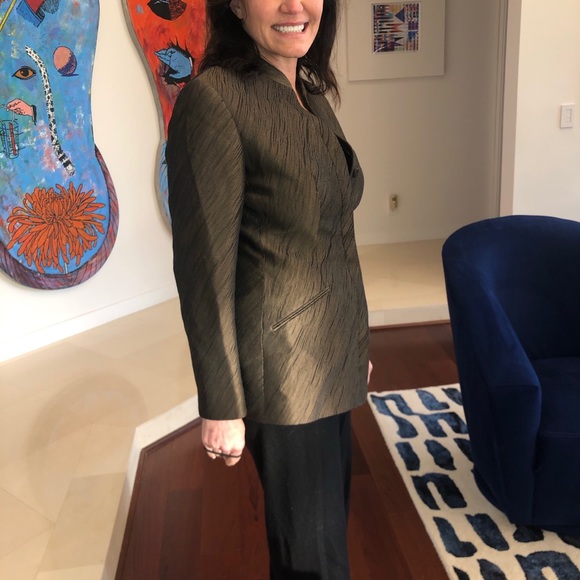 Georgio Armani Collezioni size 8 silk blazer - Picture 3 of 16